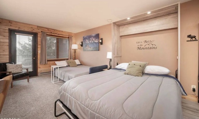 Granby Condo | Studio in Granby. Near Grand Lake & Rocky Mtn National Park. Pool & HotTubs 213