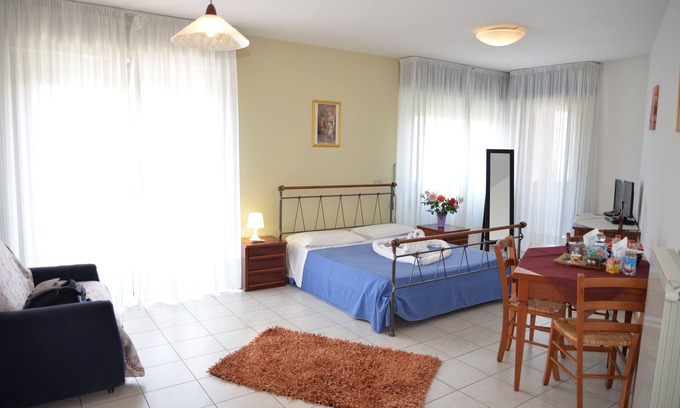 Arezzo Apartment | Studio in the city center with private parking