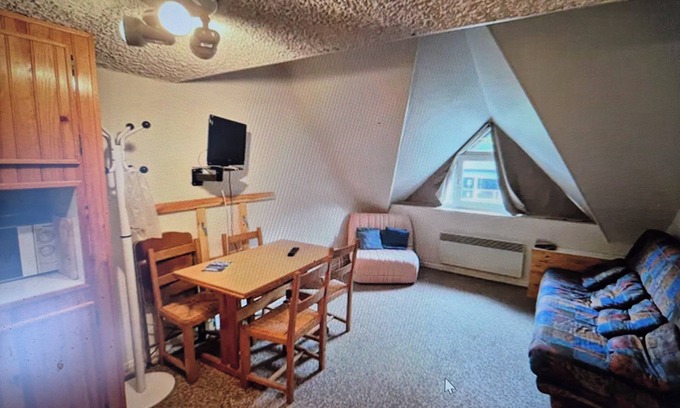 Laveissiere Apartment | Studio le lioran