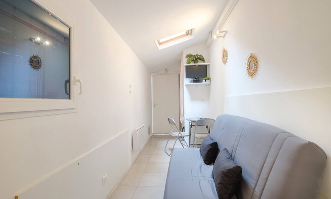 Vernier Apartment | Studio Le Vernier in the center of Nice.