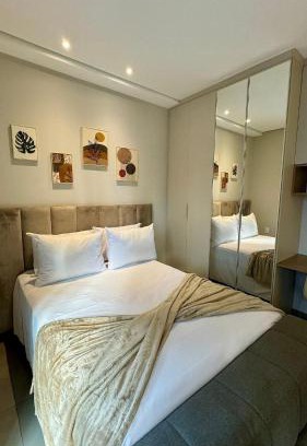 Pinheiros Apartment | Studio moderno e funcional VN Capote Valente