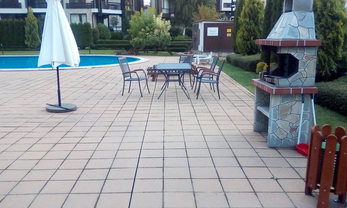 Razlog Apartment | Studio - Sleeps 2 - Pets - Pool - Balcony
