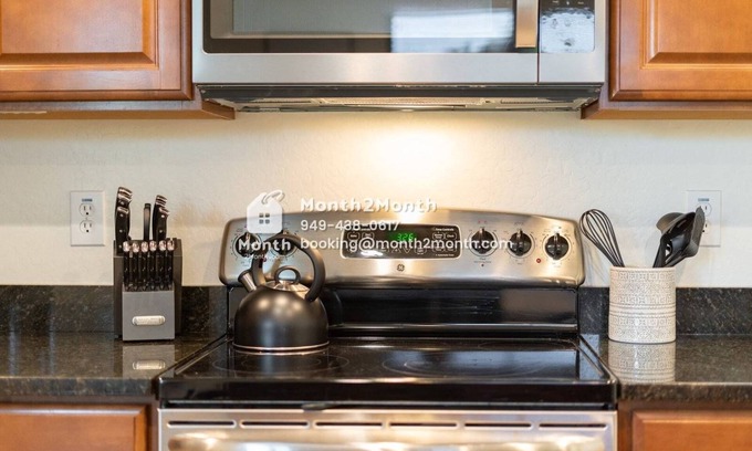 Stetson Valley House | Stunner on West Straight Arrow #41700