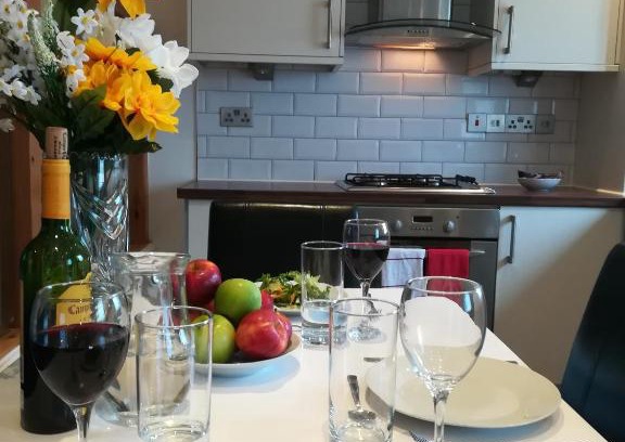 Uplands Apartment | Stunning, 2 Bedroom, Ground Floor Apartment, Uplands, Swansea