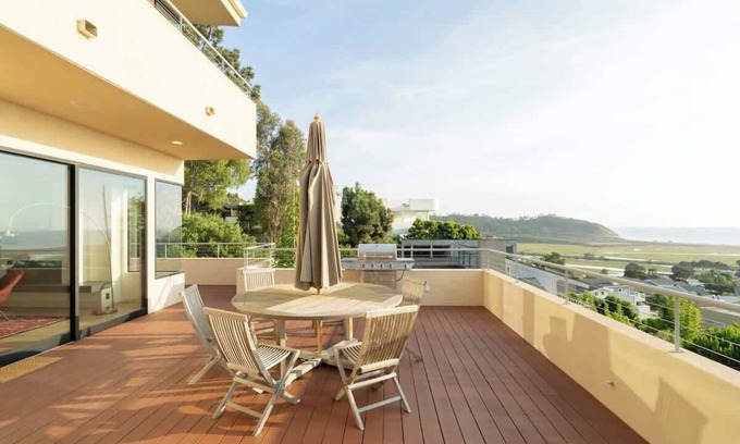Del Mar Heights House | Stunning 5BR Terrace Home | Incredible Ocean Views