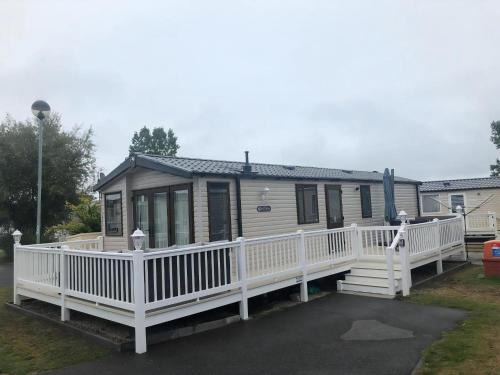 Great Yarmouth Other | Stunning 6 Berth Caravan For Hire At Norfolks Seashore Haven Park Ref 22005Ev