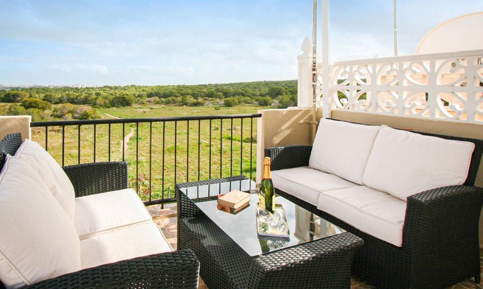 La Siesta Apartment | Stunning apartment in Torrevieja