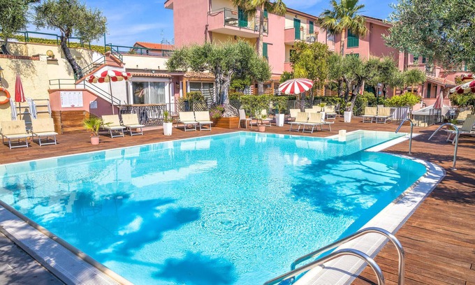 Poggi Apartment | Stunning apartment in Imperia