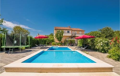 Nenadici Apartment | Stunning Apartment In Krk With Wifi