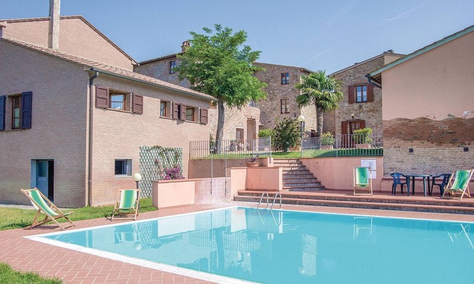 Montaione Apartment | Stunning apartment in Montaione FI