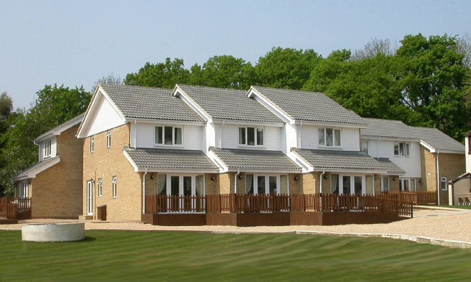 Ryde House | Stunning Creek Views, Ideal For Exploring This Beautiful Island