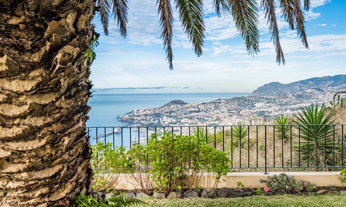 Sao Goncalo Villa | STUNNING FIREWORKS VIEWS FOR NYE!