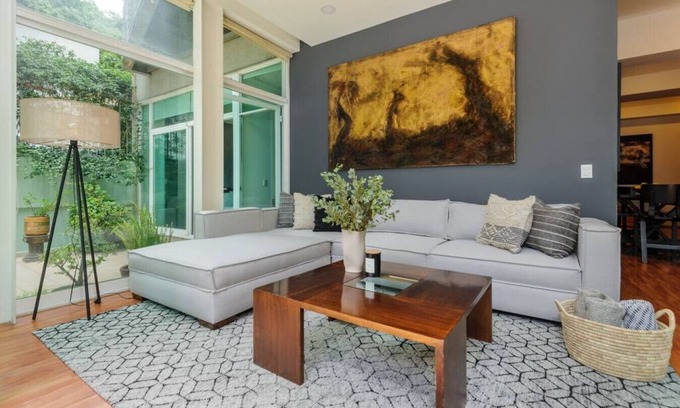 Hipodromo Apartment | Stunning garden house 2 bdr Apt w/p. terrace