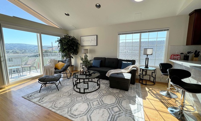 Downtown House | Stunning House in South SF