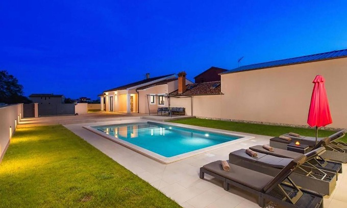 Bibici House | Stunning home in Bibici