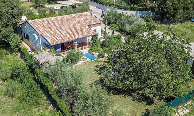 Dracevac House | Stunning home in Dracevac - Porec