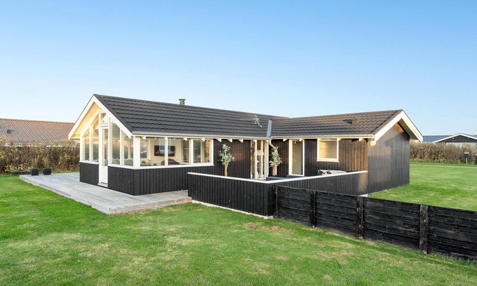 Lokken House | Stunning home in Løkken with WiFi