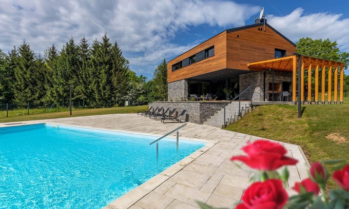 Slunj House | Stunning home in Slunj