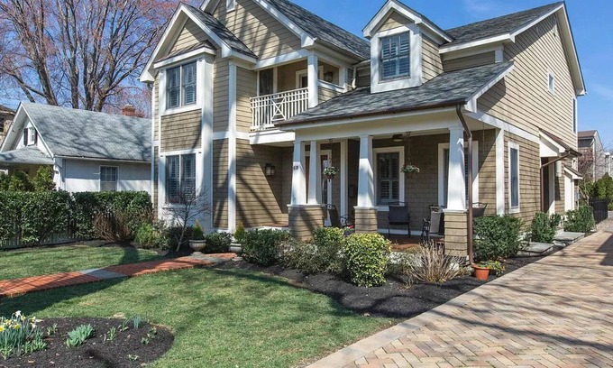 Eastport House | Stunning Home Nestled on the Peninsula of Eastport