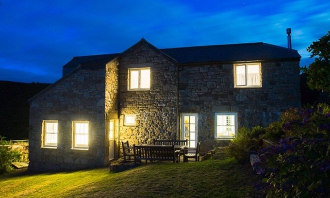 St Just House | Stunning House near St Just, West Cornwall, Sea Views, Garden & Pet Friendly