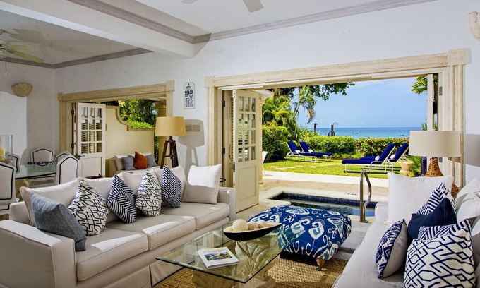 Old Trees Bay Villa | Stunning House with direct beach access