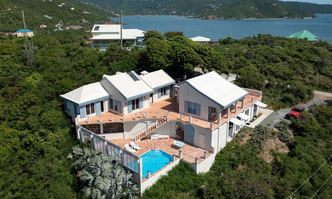 Estate Saint Quaco and Zimmerman Villa | Stunning Island views from this St. John Villa in Coral Bay