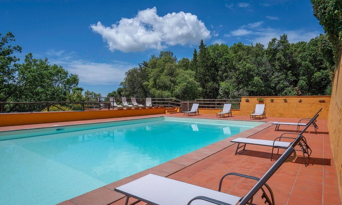 Chianni Villa | Stunning private villa for 12 guests with private pool, WIFI, TV, patio and pets allowed