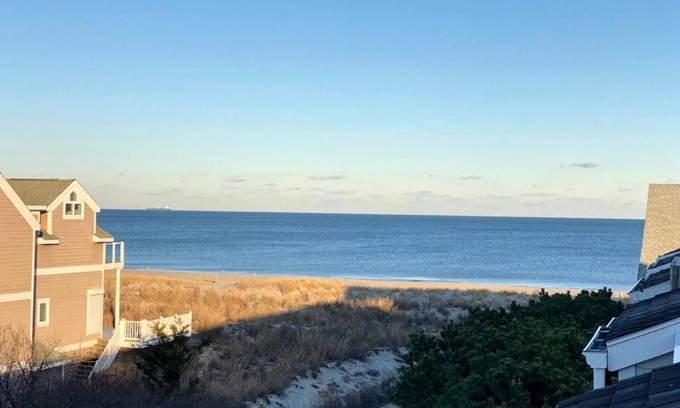 Sussex County House | Stunning Lake & Ocean Views! Spacious 5BR Townhome w/Beach Access & Parking