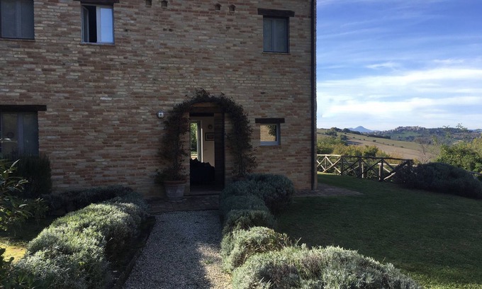 Montegiorgio Other | Stunning Le Marche 4 double bedroom farmhouse with private pool.