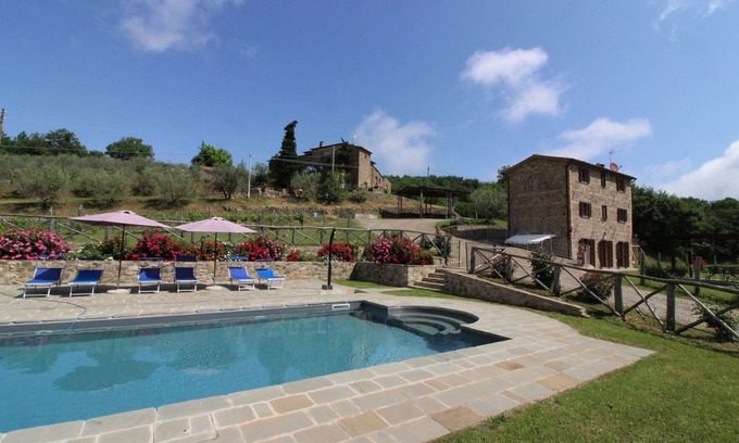 Bivio Lugnano Villa | Stunning private villa for 7 guests with private pool, TV and parking