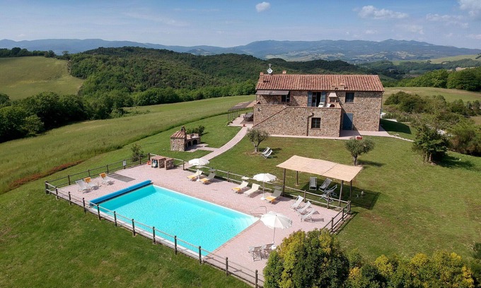 Bibbona Villa | Stunning private villa for 21 guests with A/C, WIFI, private pool, TV, terrace and panoramic view