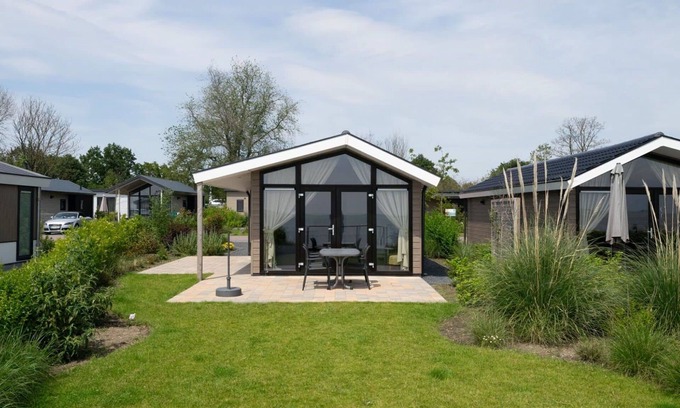 Bovenkarspel House | Stunning private villa for 4 guests with WIFI, TV and terrace