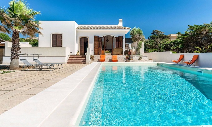 Custonaci Villa | Stunning private villa for 6 guests with WIFI, private pool, A/C, TV, terrace and panoramic view