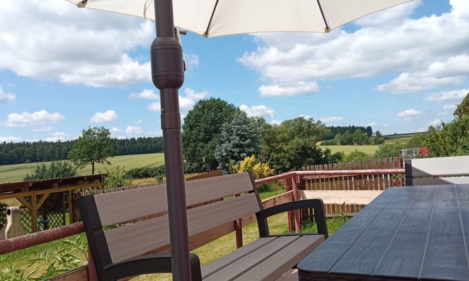 Skrychov u Malsic House | Stunning private villa with WIFI, private pool, TV, terrace, pets allowed, panoramic view, parking