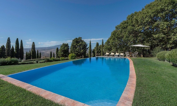 Sarteano Villa | Stunning private villa with private pool, WIFI, pets allowed, panoramic view, close to Montepulciano