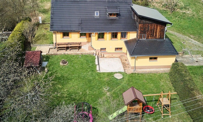 Jesenny House | Stunning private villa with private pool, WIFI, TV, terrace, pets allowed and panoramic view