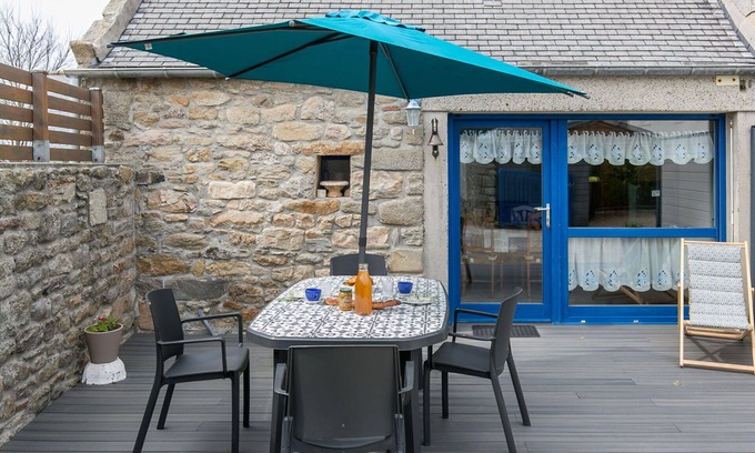 Santec House | Stunning private villa for 2 people with TV and terrace