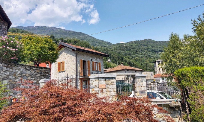 Gera Lario House | Stunning private villa for 5 people with WIFI, TV and terrace