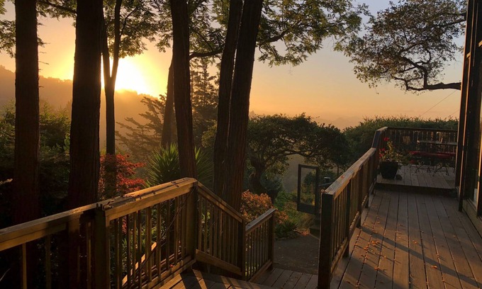 Mill Valley House | Stunning SF Bay View from Sunny House, 3 Bedrooms + 2.5 Baths + Media Room