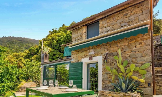 La Spezia Cottage | Stunning stone-house in unspoiled Cinque Terre with breath-taking sea views