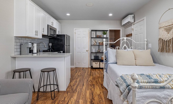 Morris Hill Apartment | Stunning Studio within minutes to Downtown Boise!
