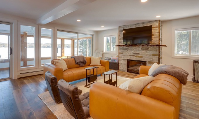 Sunapee Cottage | Stunning Sunapee Lake Getaway w/Hot Tub!