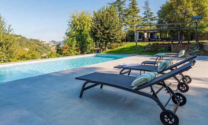 Canelli House | Stunning views and private pool