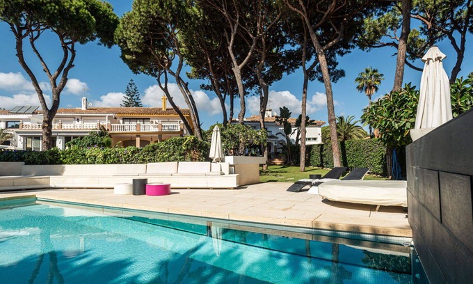 Cabopino House | Stunning villa for 10 people with WIFI, private pool, A/C and patio