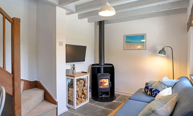 Saint Breward House | Stunning villa for 2 people with WIFI, pets allowed and parking