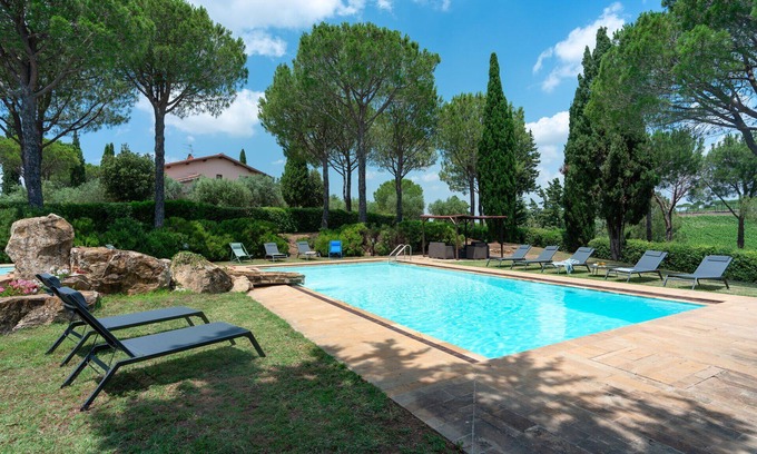 Grosseto Villa | Stunning villa with private pool, hot tub, sauna, WIFI, A/C, terrace and panoramic view