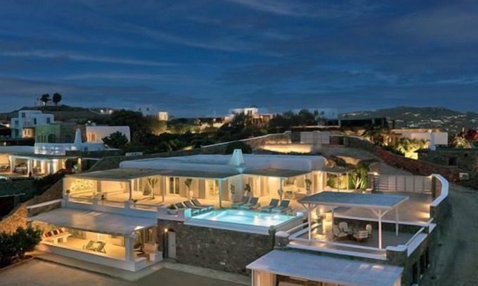 Paraga Villa | Stunning villa with panoramic view