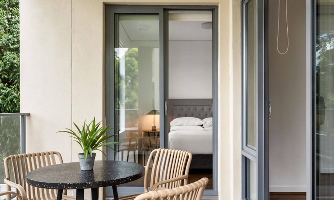Lane Cove North Apartment | Stylish 2 Bed 2 Bath with Parking in Lane Cove