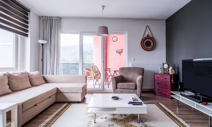 Maltepe Apartment | Stylish and Cozy Flat in Maltepe