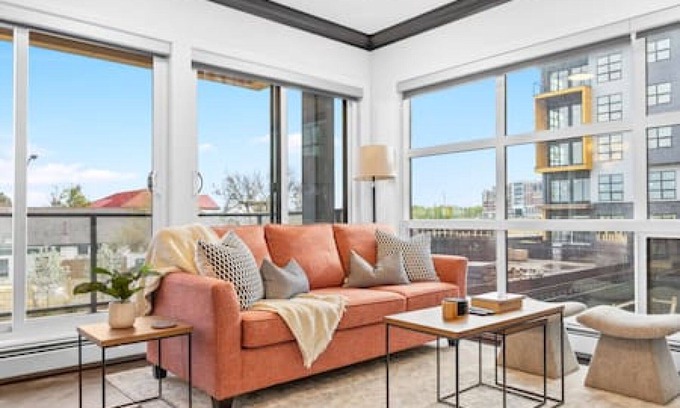 Currie Barracks Apartment | Stylish & Bright 2BR/2BA | A/C | Near Downtown MRU